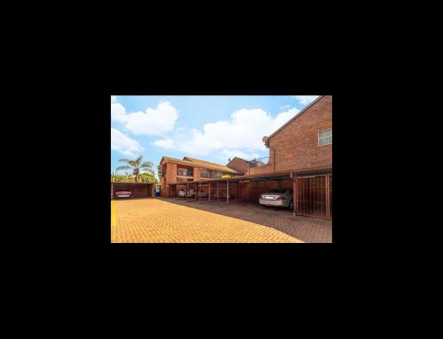 2 BEDROOM APARTMENT FOR SALE IN WINDSOR EAST